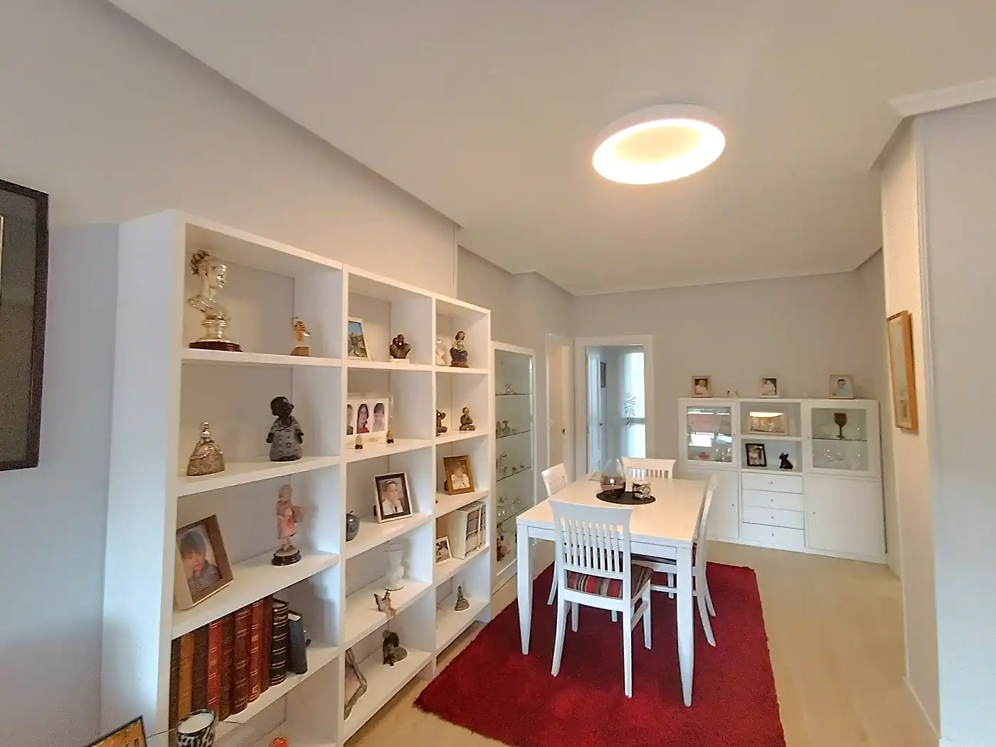 Esszimmer von Dachboden zum Verkauf in Sopela mit Heizung, Terrasse und Abstellraum