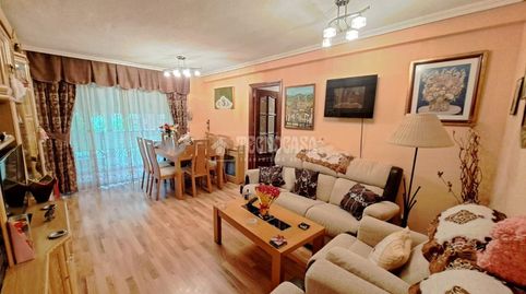 Foto 4 de Piso en venta en Reyes, Parla