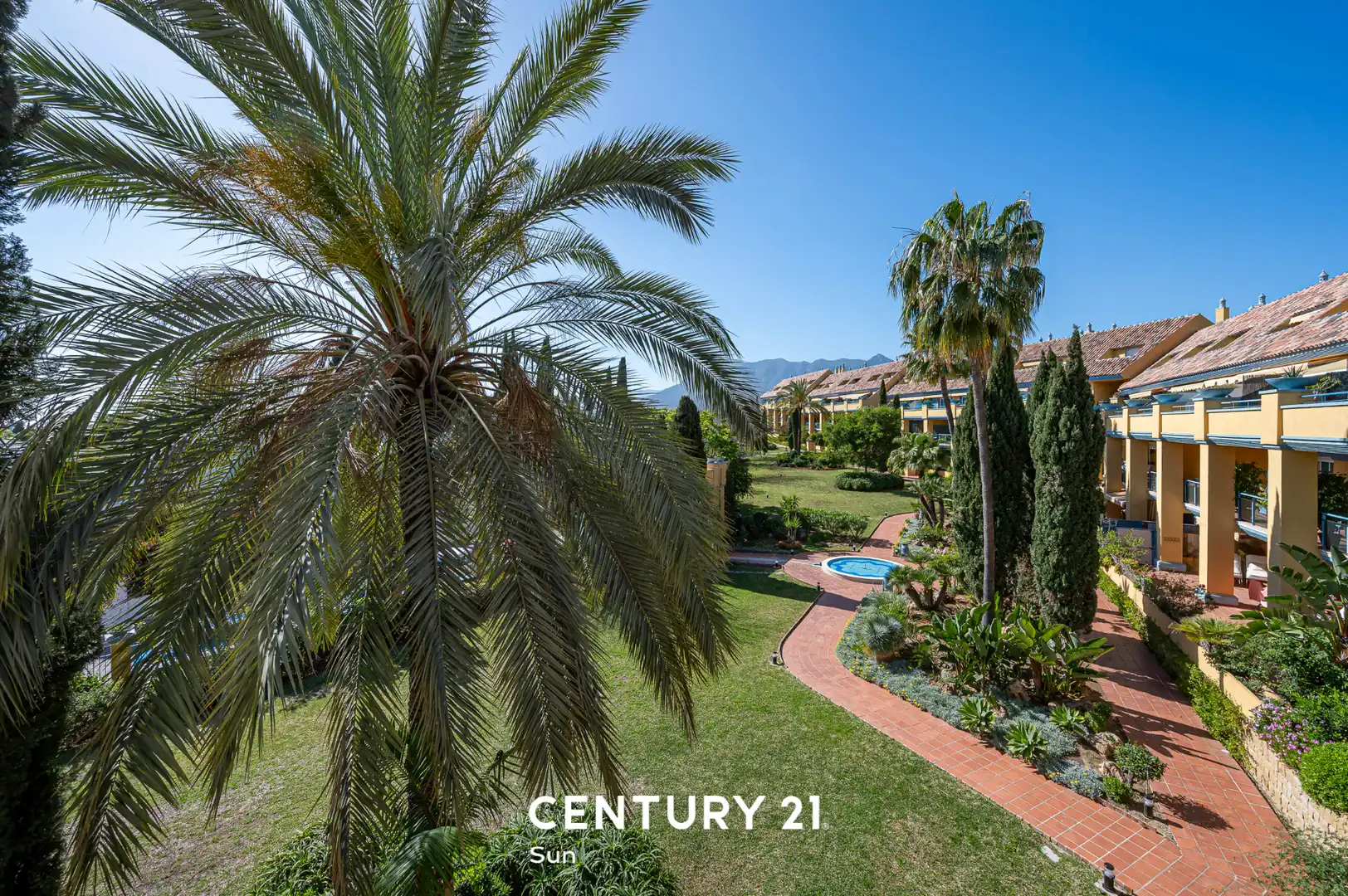 Exterior view of Attic for sale in Marbella  with Air Conditioner, Heating and Terrace