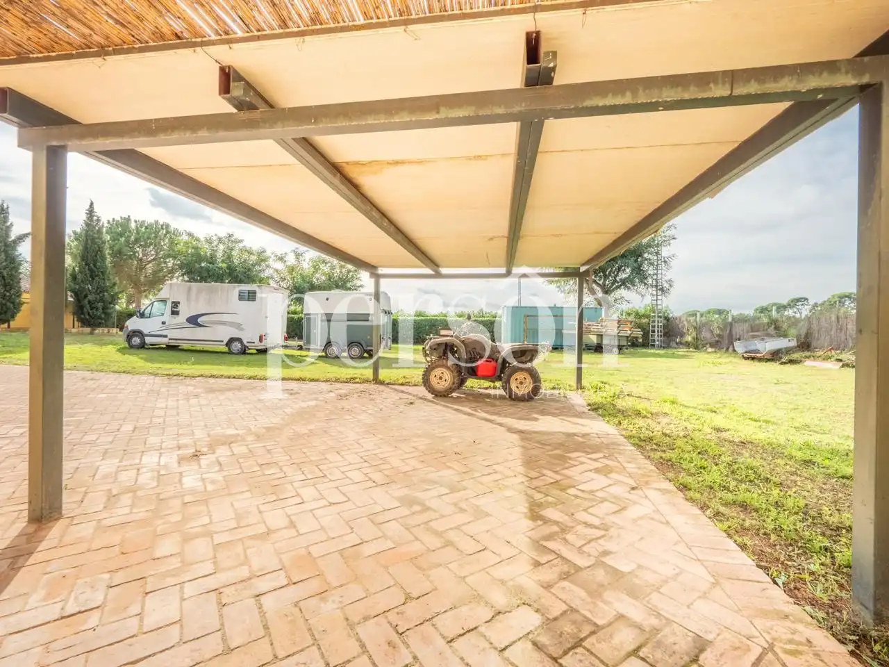 Aparcament de Finca rústica en venda en Bétera amb Aire condicionat, Calefacció i Jardí privat