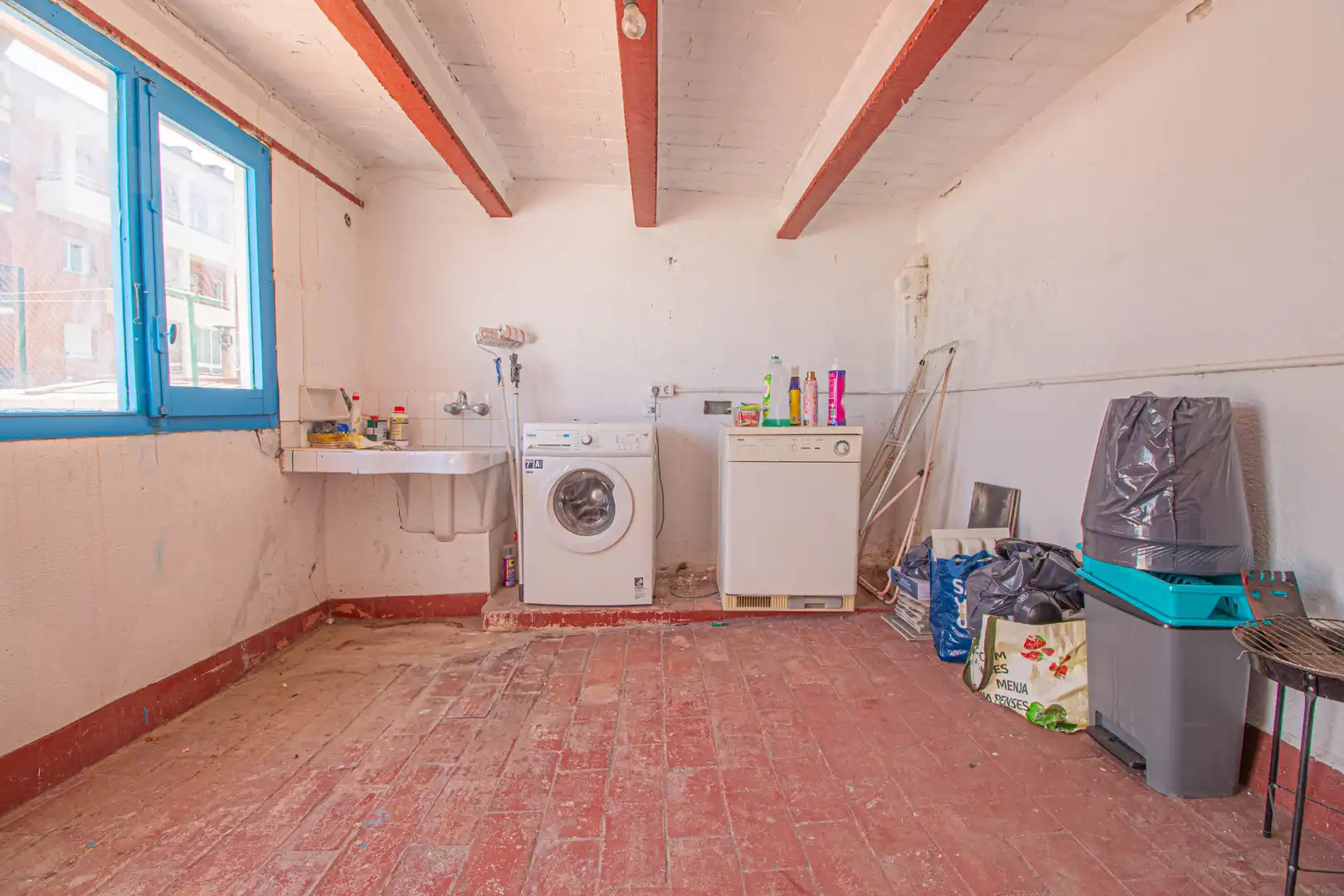 Houses for sale in Figueres  with Heating, Private garden and Internet