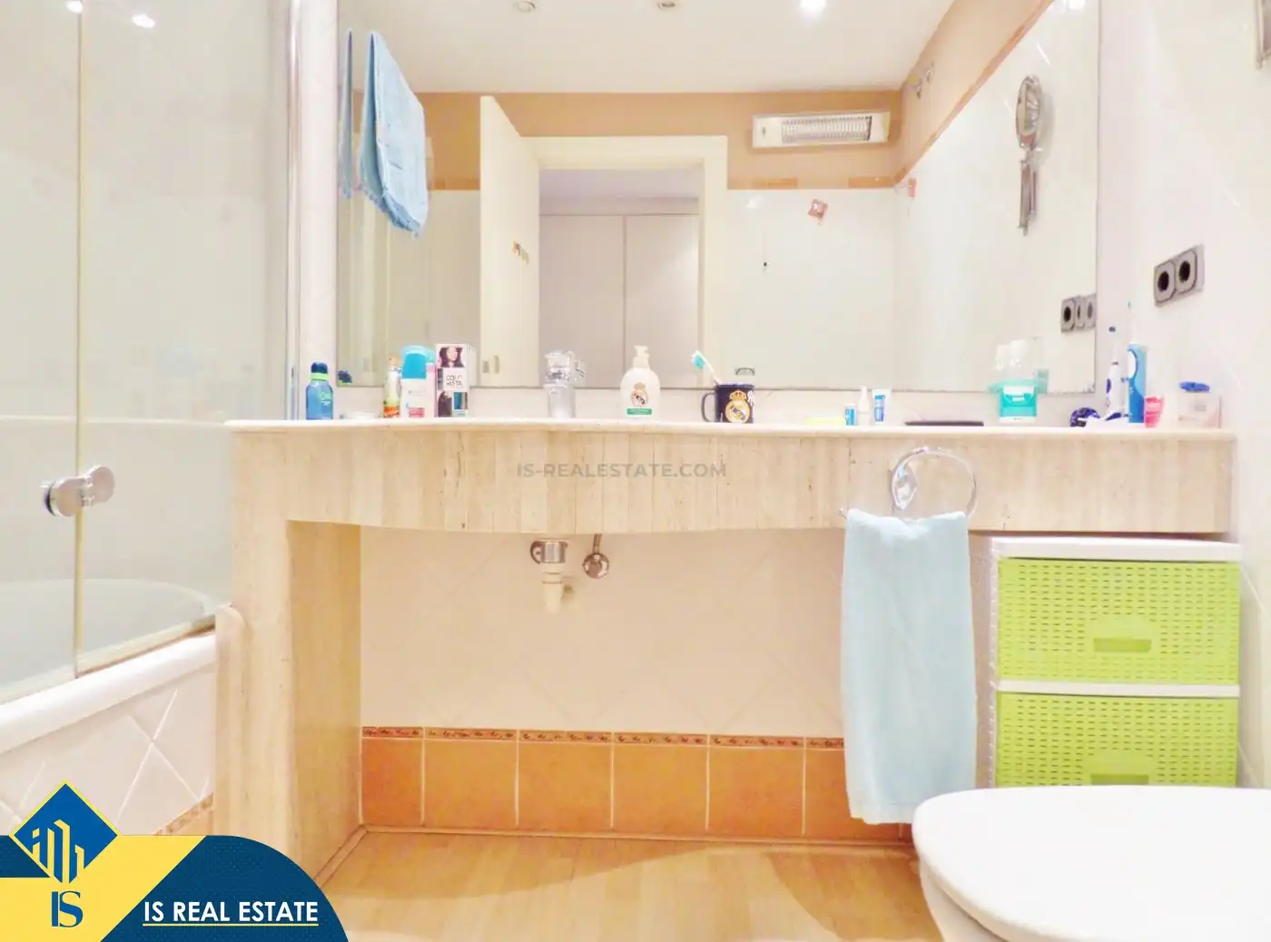 Bathroom of Houses for sale in Alicante / Alacant  with Terrace, Swimming Pool and Furnished