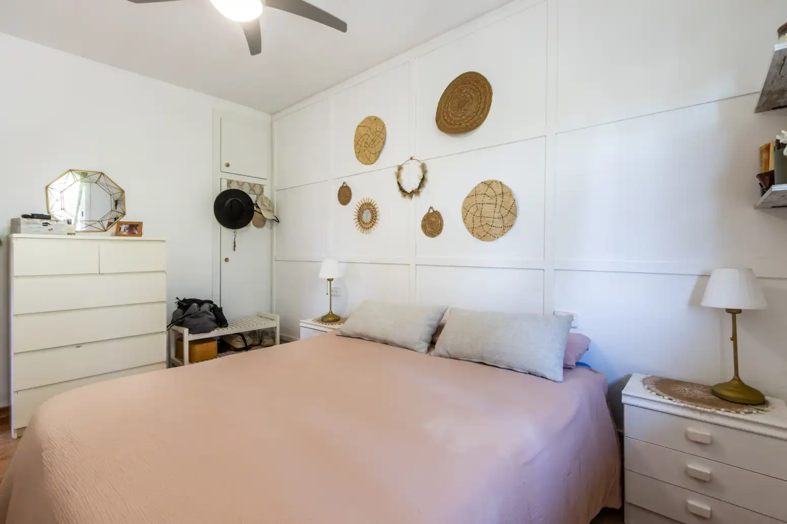 Dormitori de Casa o xalet en venda en Viladecavalls amb Jardí privat i Moblat
