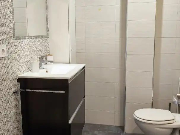 Baño de Piso de alquiler en Ciudad Real con Aire acondicionado, Calefacción y Terraza