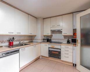 Kitchen of Flat for sale in  Madrid Capital  with Heating, Swimming Pool and Balcony