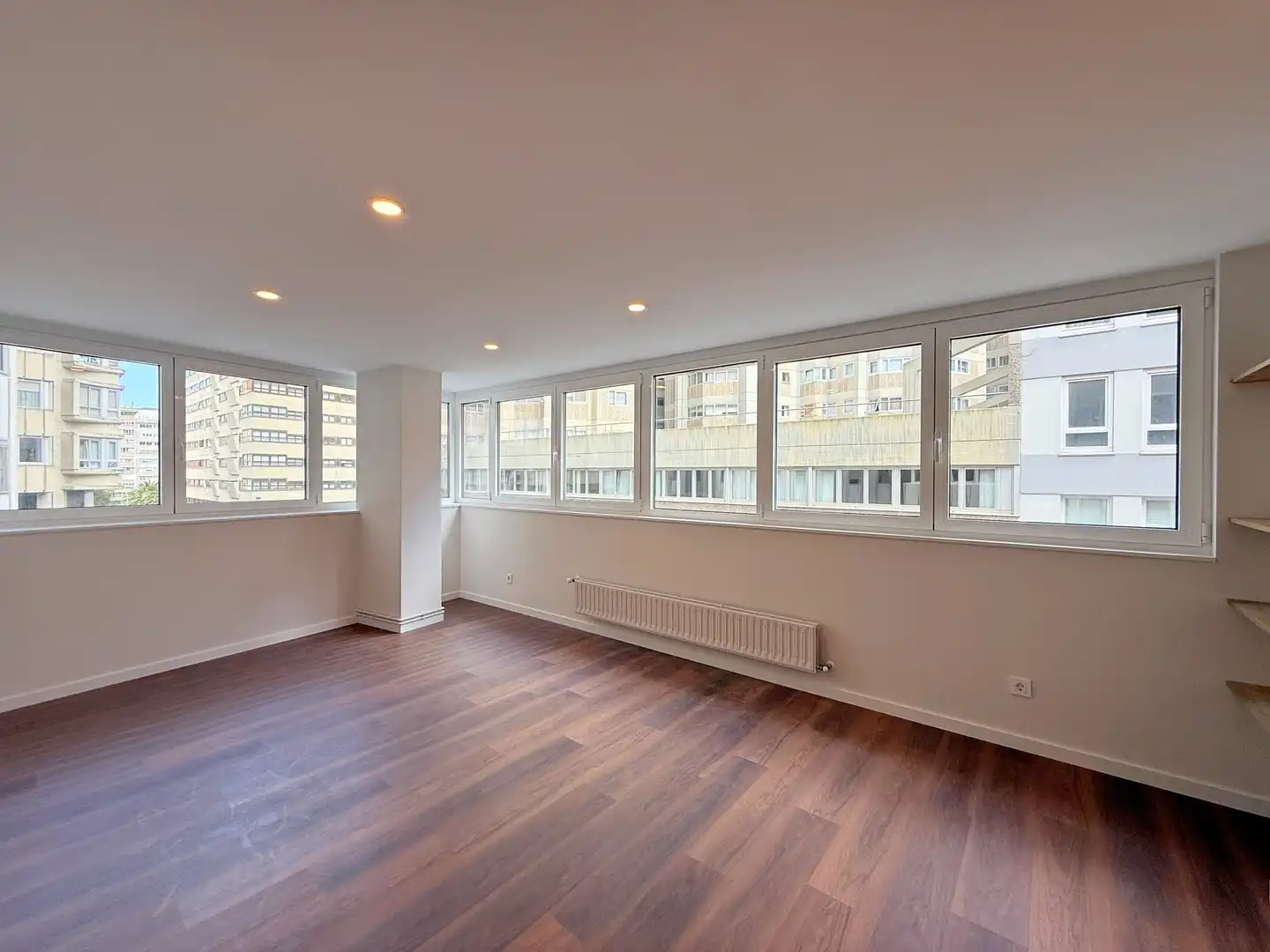 Sala de estar de Piso de alquiler en Centro - Juan Flórez - Plaza Pontevedra