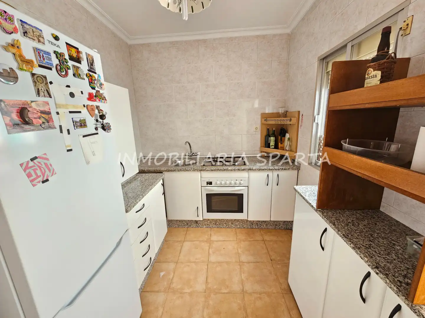 Cocina de Casa adosada en venta en Santiponce con Terraza, Trastero y Balcón