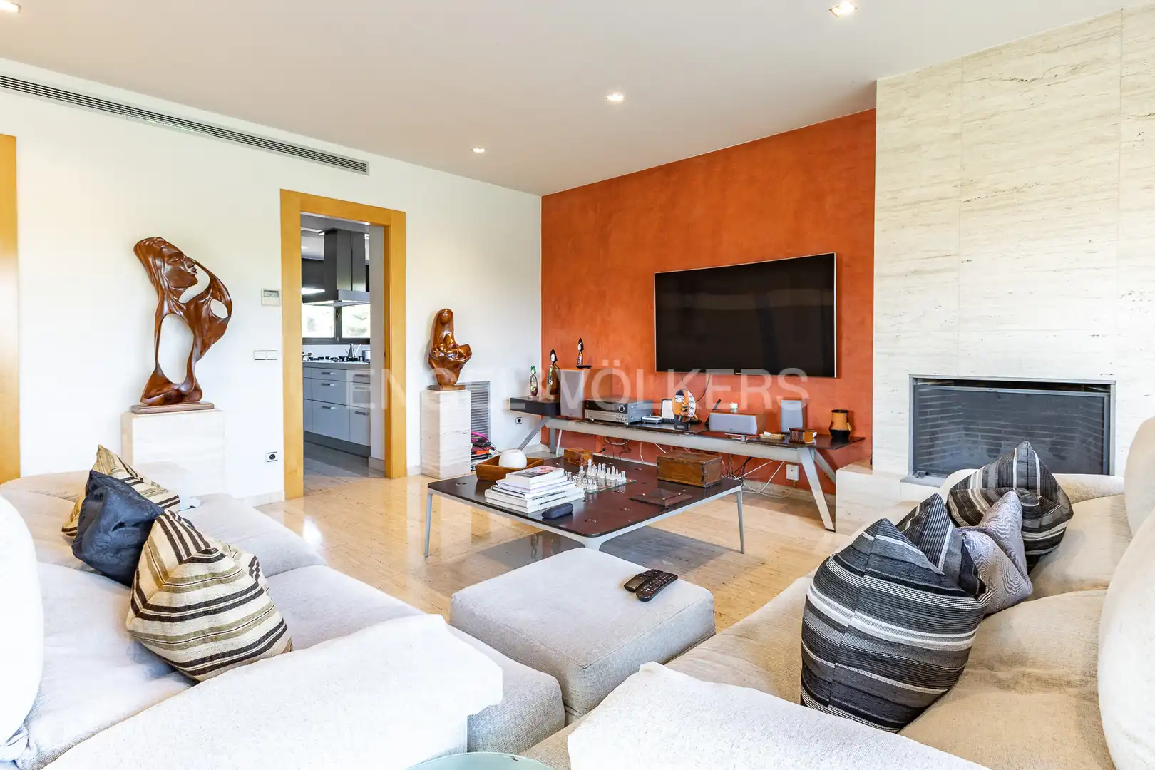 Sala de estar de Casa o chalet en venta en Canovelles con Aire acondicionado, Calefacción y Jardín privado