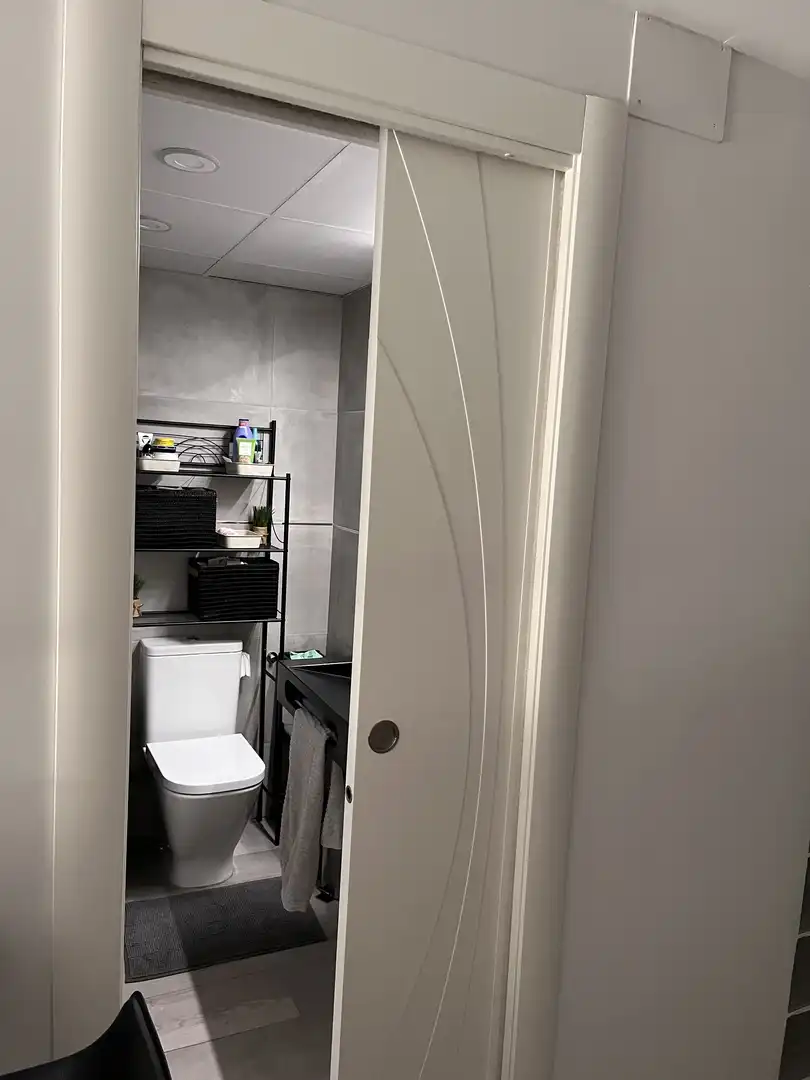 Baño de Piso en venta en  Madrid Capital con Aire acondicionado, Terraza y Piscina