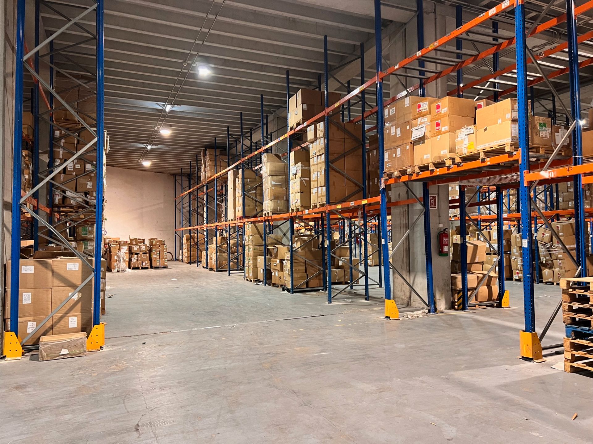 Nau industrial en venda en Dosrius amb Calefacció