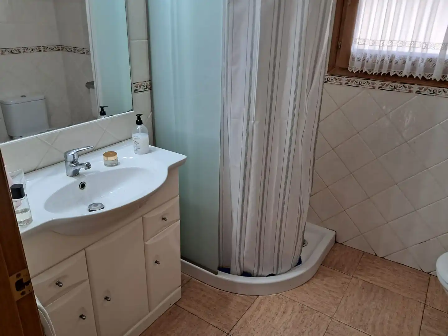 Baño de Finca rústica en venta en Riner
