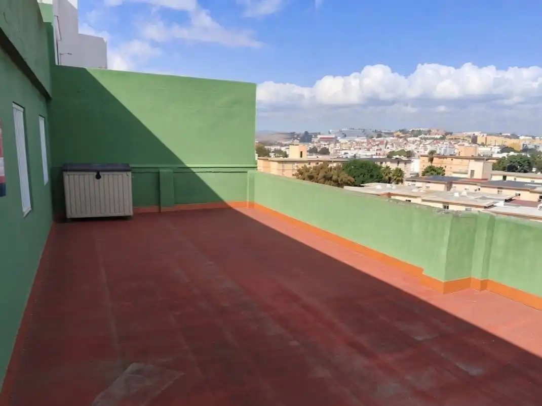 Terrassa de Àtic en venda en Algeciras amb Aire condicionat, Terrassa i Balcó