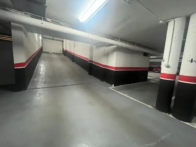 Parking de Piso en venta en Santa María de la Alameda con Aire acondicionado, Parquet y Trastero