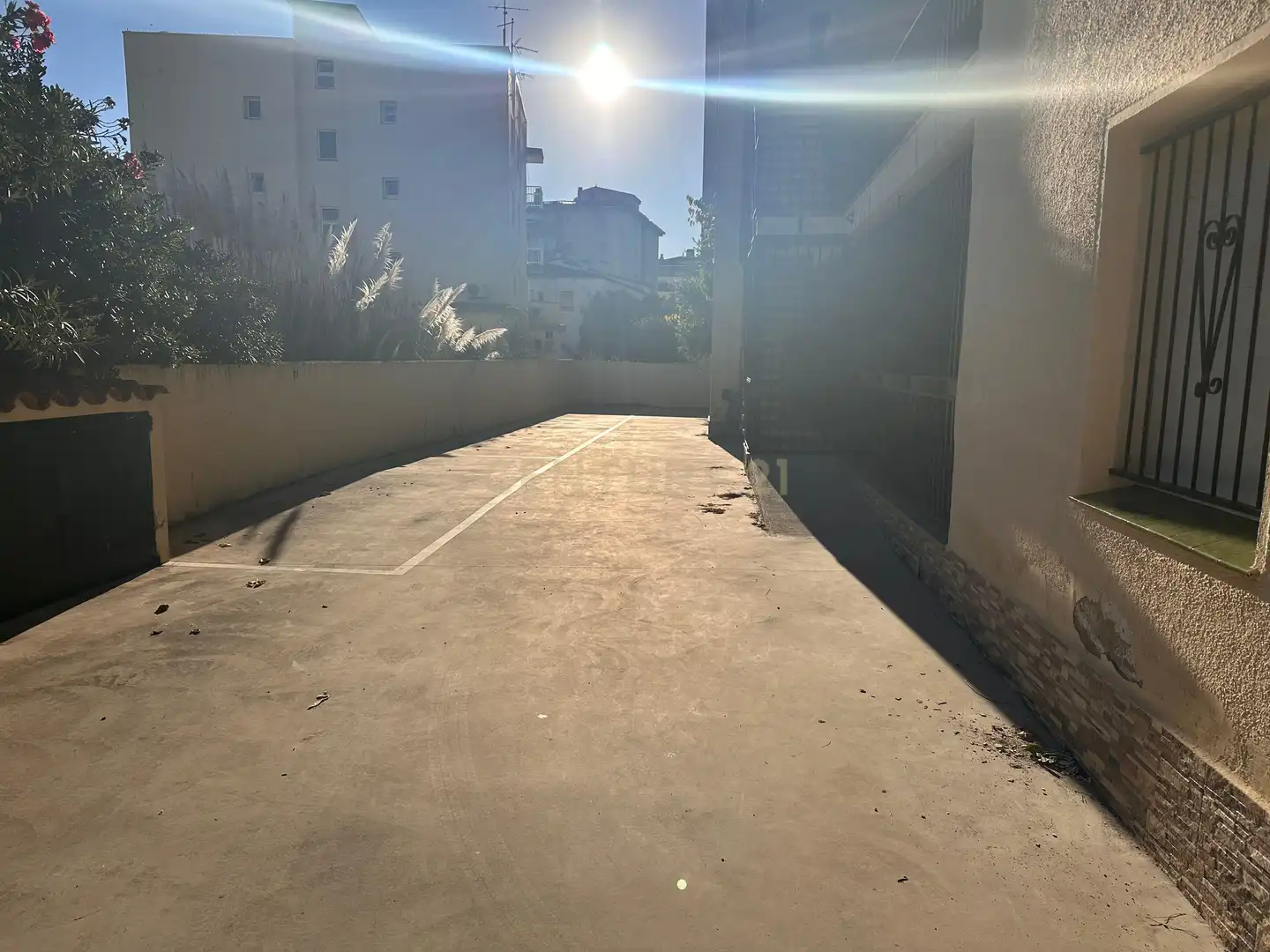 Parking de Apartamento en venta en Roses con Balcón