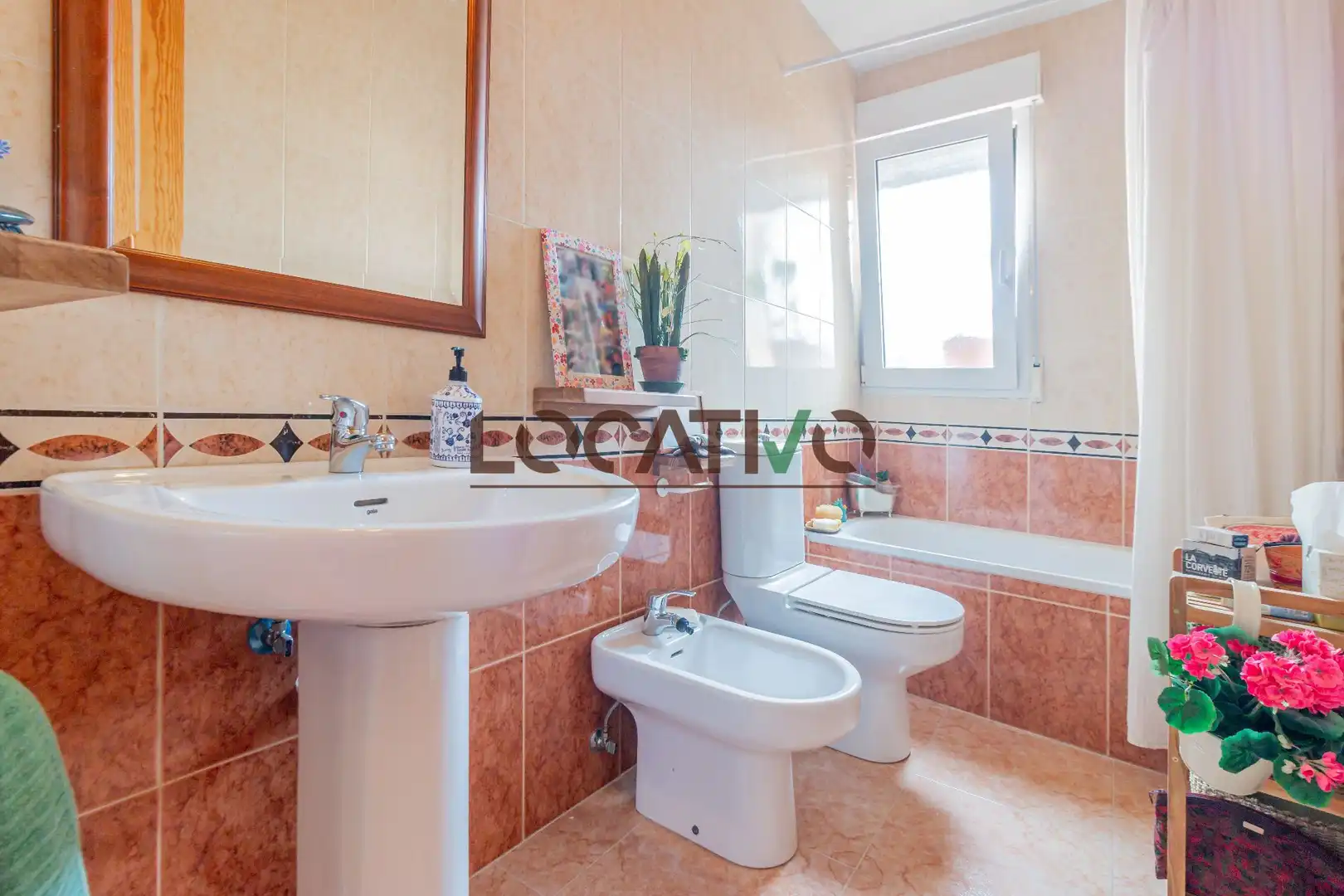 Baño de Piso en venta en Valdemorillo con Calefacción