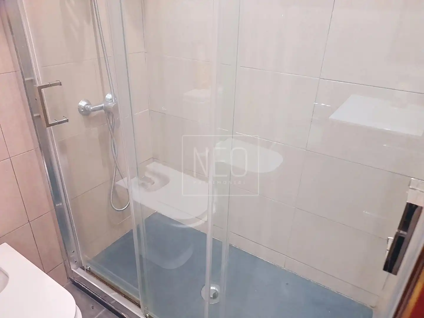 Bany de Pis en venda en Madrid amb Aire condicionat, Calefacció i Parquet