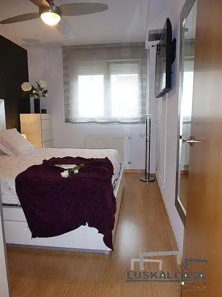 Bedroom of Flat for sale in Errekalde