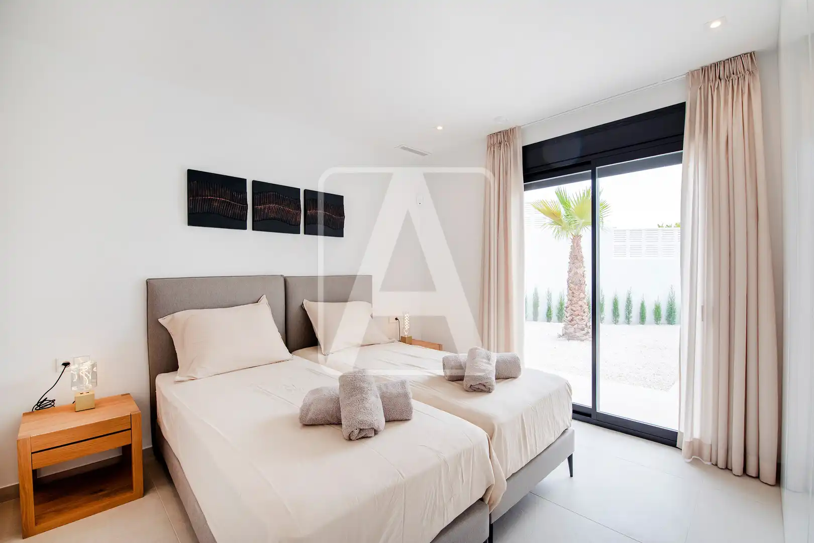 Chalet con piscina en venta en Marisol Park - Ortembach - Los Almendros, imagen 21
