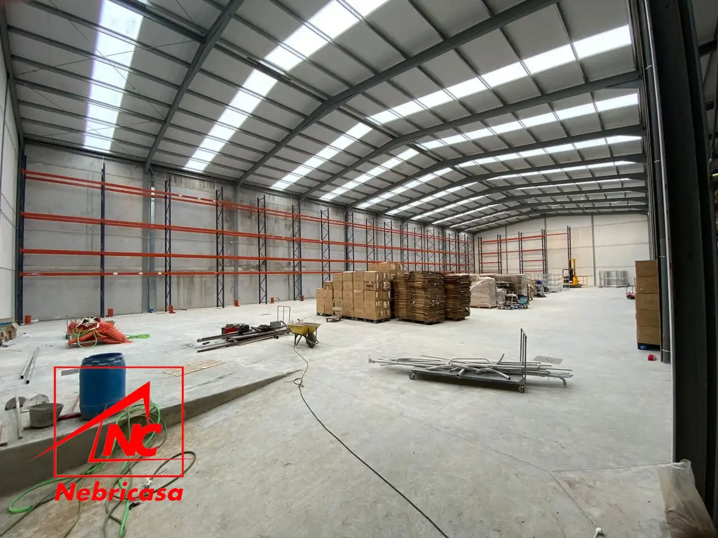 Industrial building for sale in Las Cabezas de San Juan, imagen 3