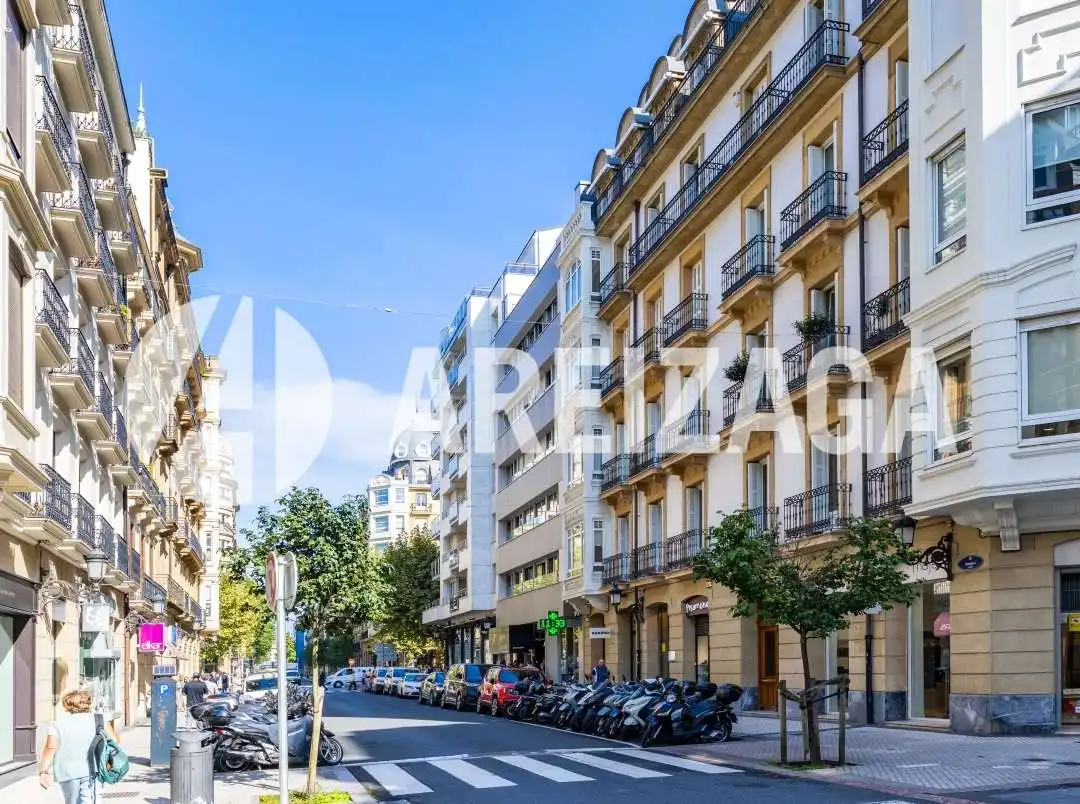 Piso con terraza en venta en Calle Bergara 5, imagen 44