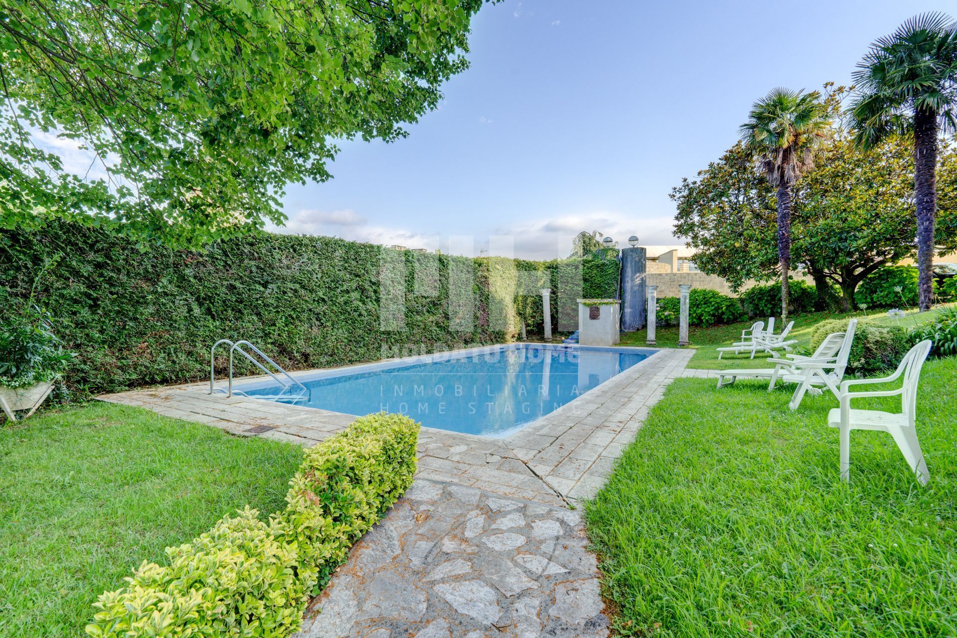 Garden of Duplex for sale in Irun   with Heating, Terrace and Storage room