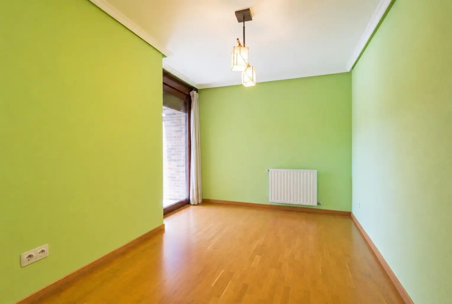 Bedroom of Flat for sale in Las Rozas de Madrid  with Air Conditioner, Heating and Private garden