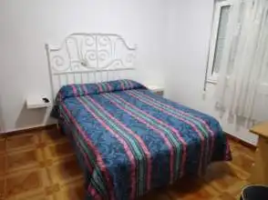 Bedroom of Flat for rent in Este
