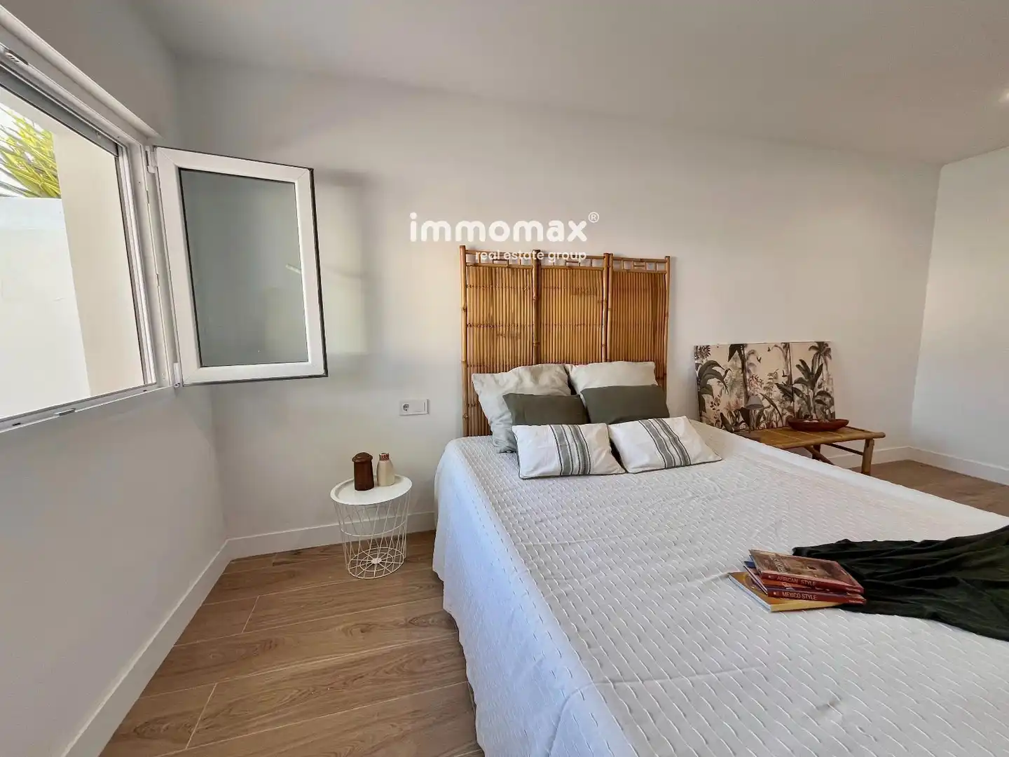 Bedroom of Houses for sale in Vilanova i la Geltrú  with Terrace and Storage room