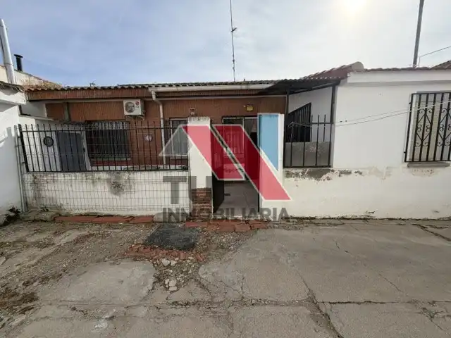 Vista exterior de Casa o chalet en venta en Fuensalida con Calefacción, Amueblado y Horno