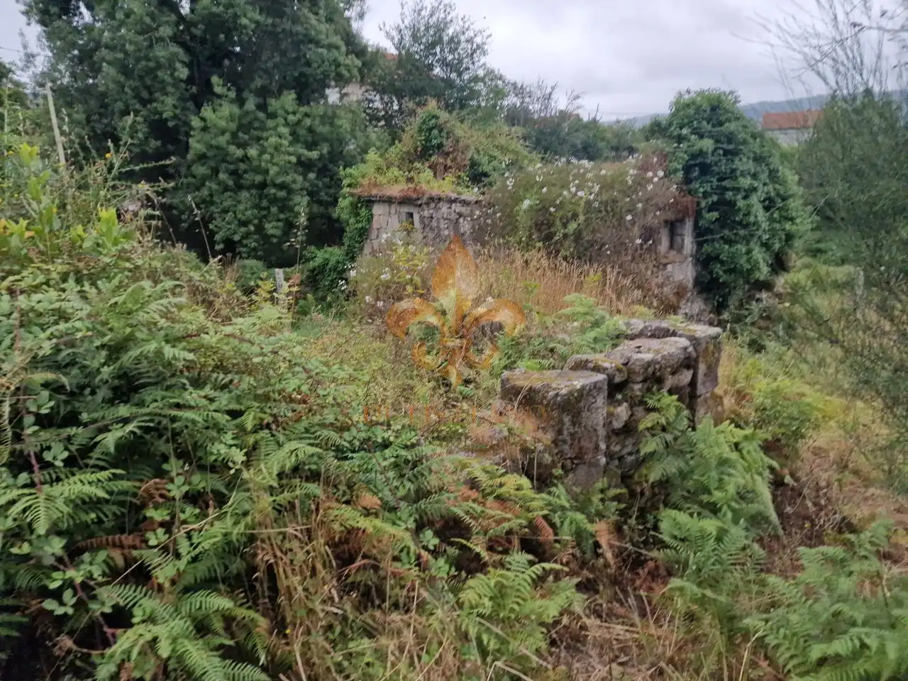 Country house zum Verkauf in Gondomar mit Privatgarten