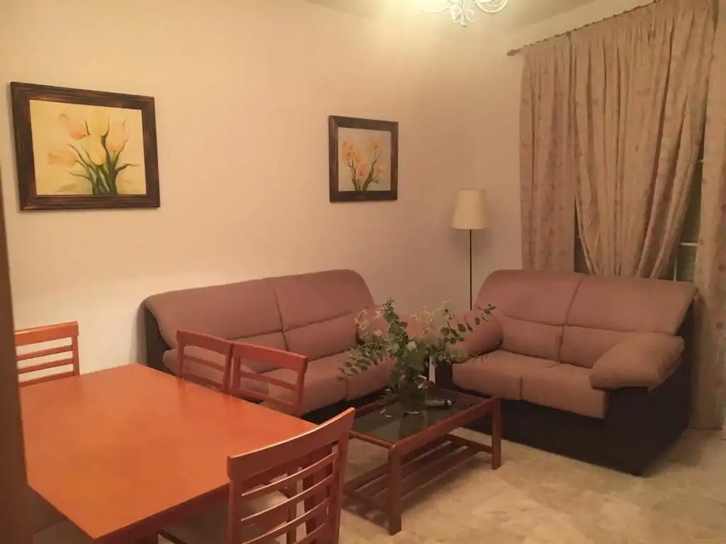 Wohnzimmer von Wohnung zum Verkauf in Fuente Palmera mit Möbliert