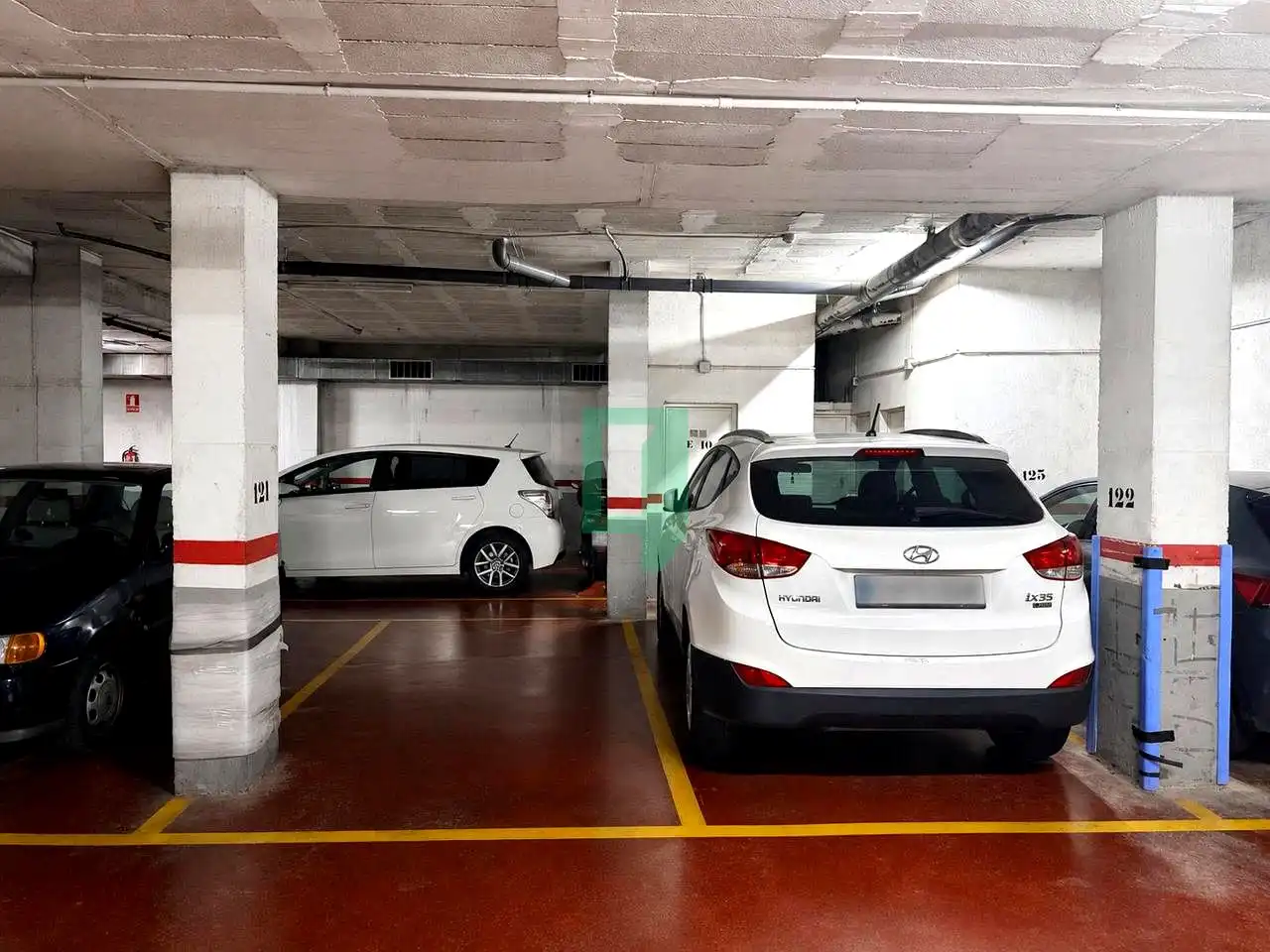 Parkplatz von Garage zum Verkauf in Badalona
