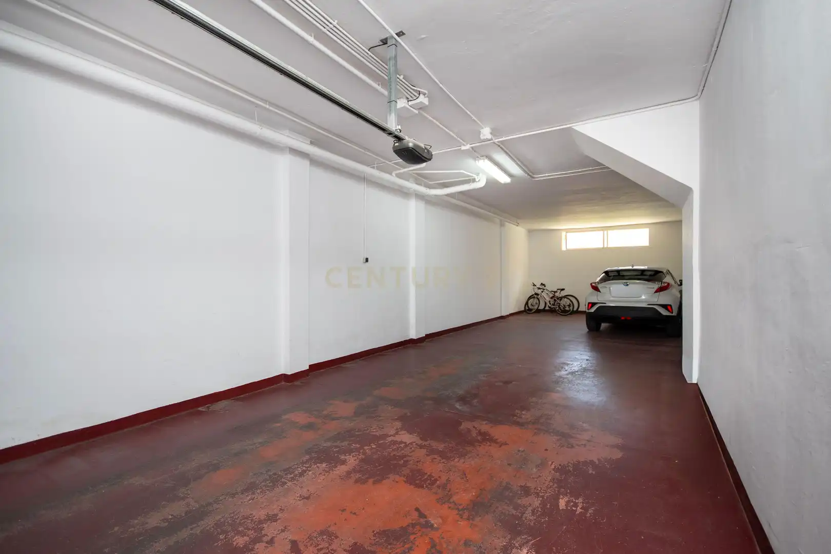 Casa adosada en venta en Alicante / Alacant con Aire acondicionado, Balcón y Piscina comunitaria