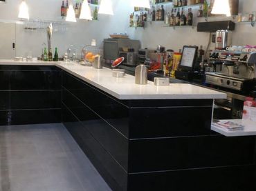 Gewerbefläche zum Verkauf in Adra