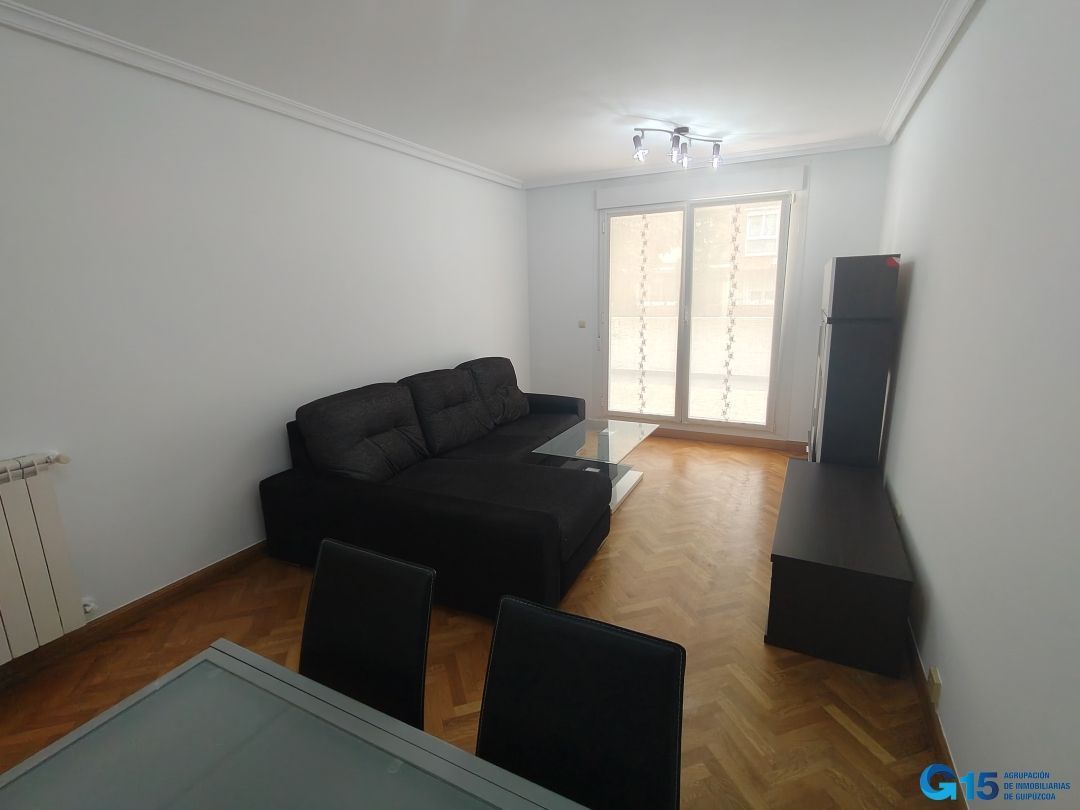 Living room of Flat for sale in Irun   with Heating, Terrace and Furnished