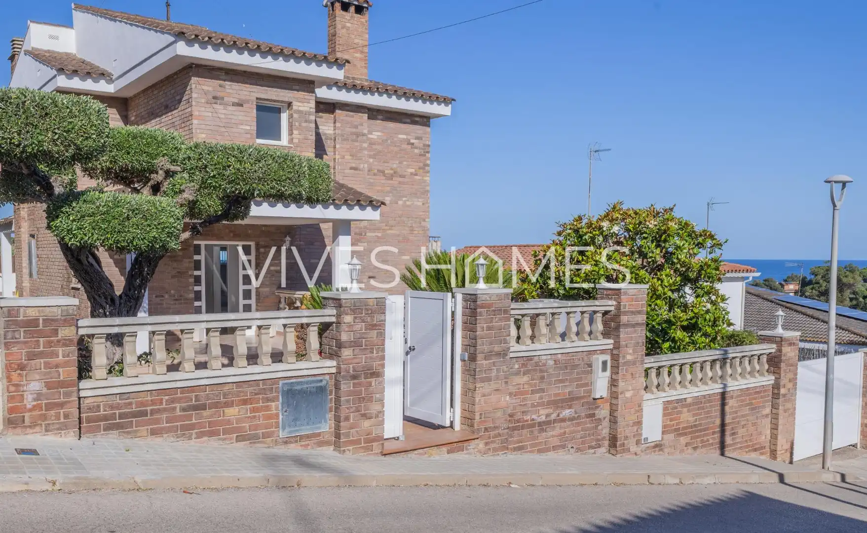 Exterior view of Houses for sale in Arenys de Mar  with Air Conditioner, Heating and Private garden