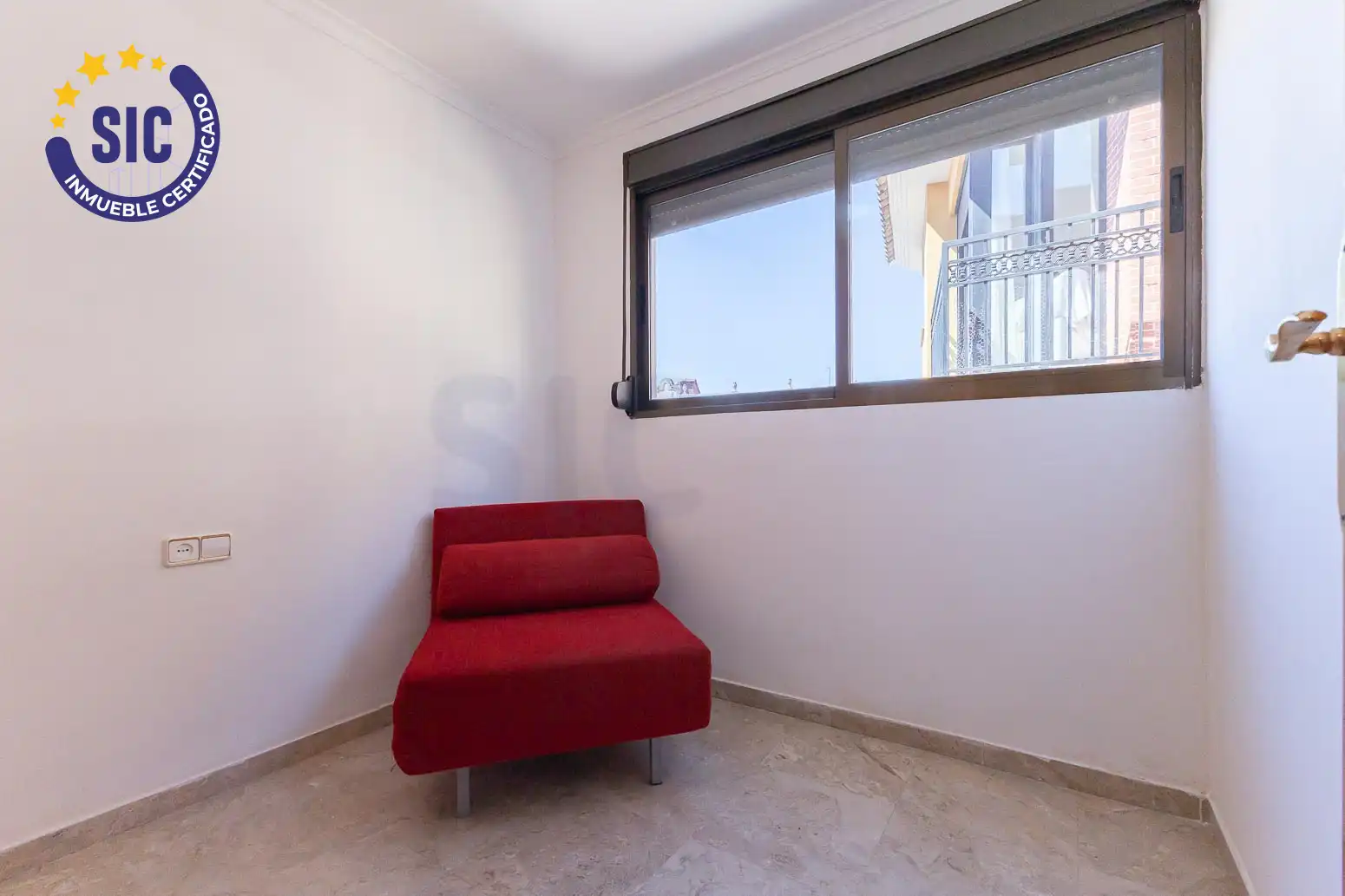 Habitación de Piso en venta en Tavernes de la Valldigna con Aire acondicionado, Terraza y Trastero