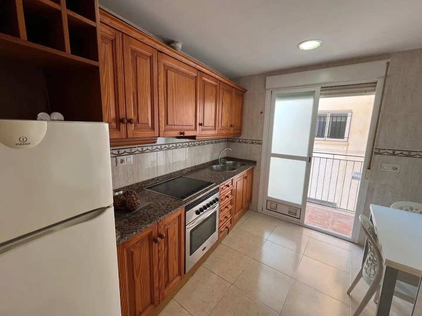 Piso con terraza en venta en Casco Antiguo, imagen 2