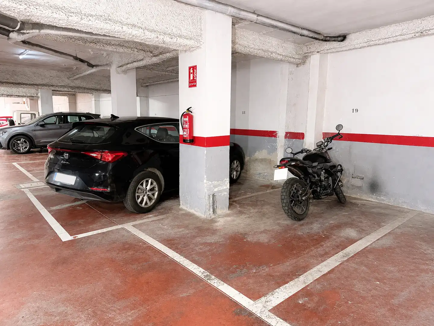 Individual for sale in Carrer de Joaquim Rubió i Ors 26