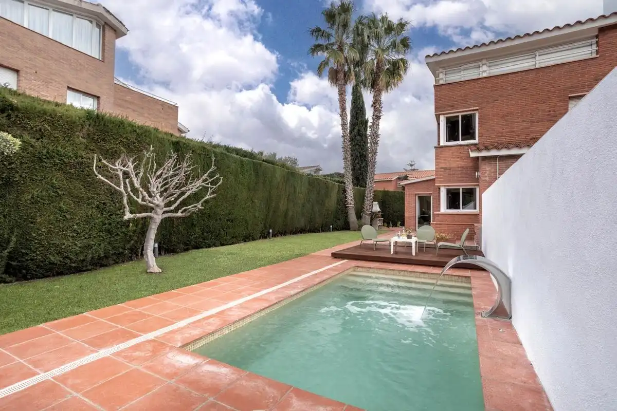 Maison mitoyenne avec terrasse à vendre à Carrer dels Oms, imagen 5