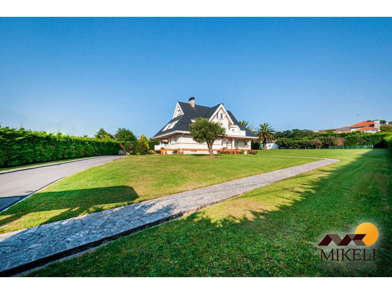 Garden of Houses for sale in Santa Cruz de Bezana  with Heating, Private garden and Terrace