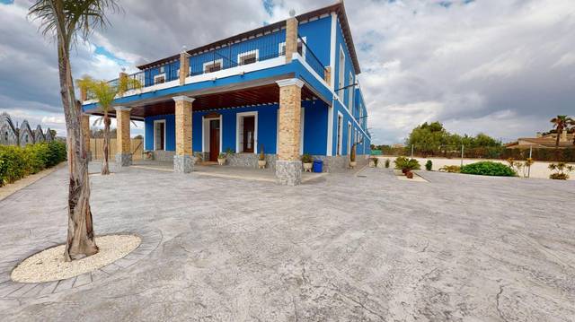 Finca rústica en Venta en Alzabares