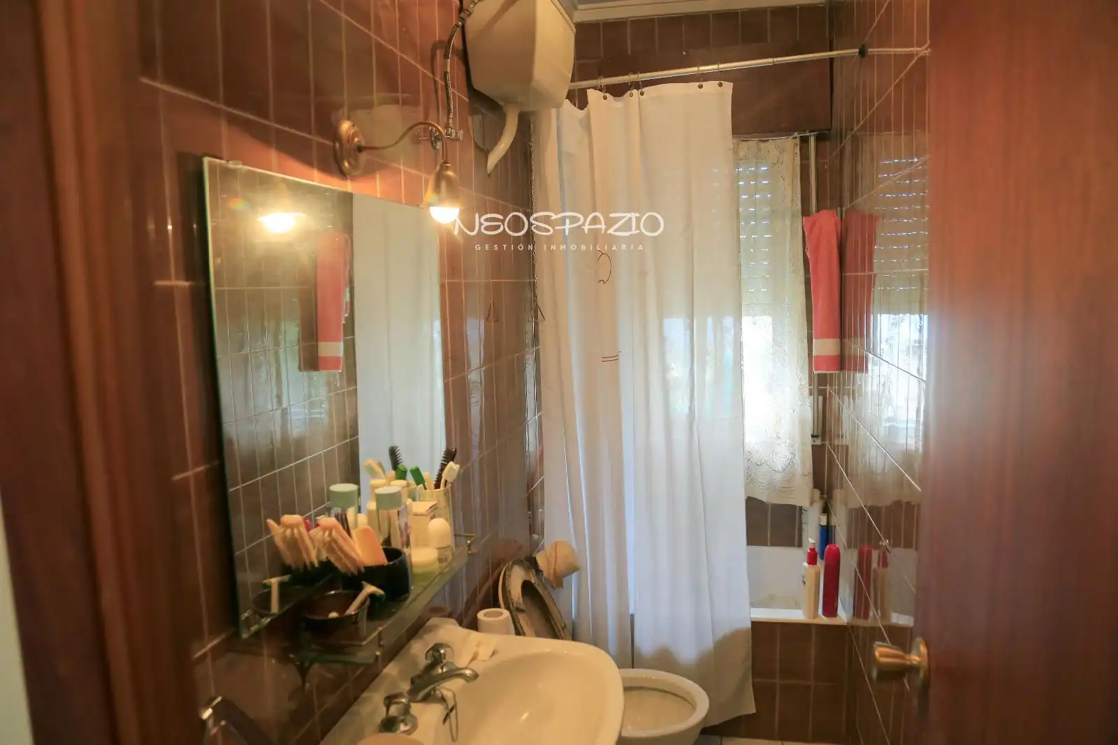 Baño de Casa o chalet en venta en Lugo con Calefacción, Amueblado y Alarma