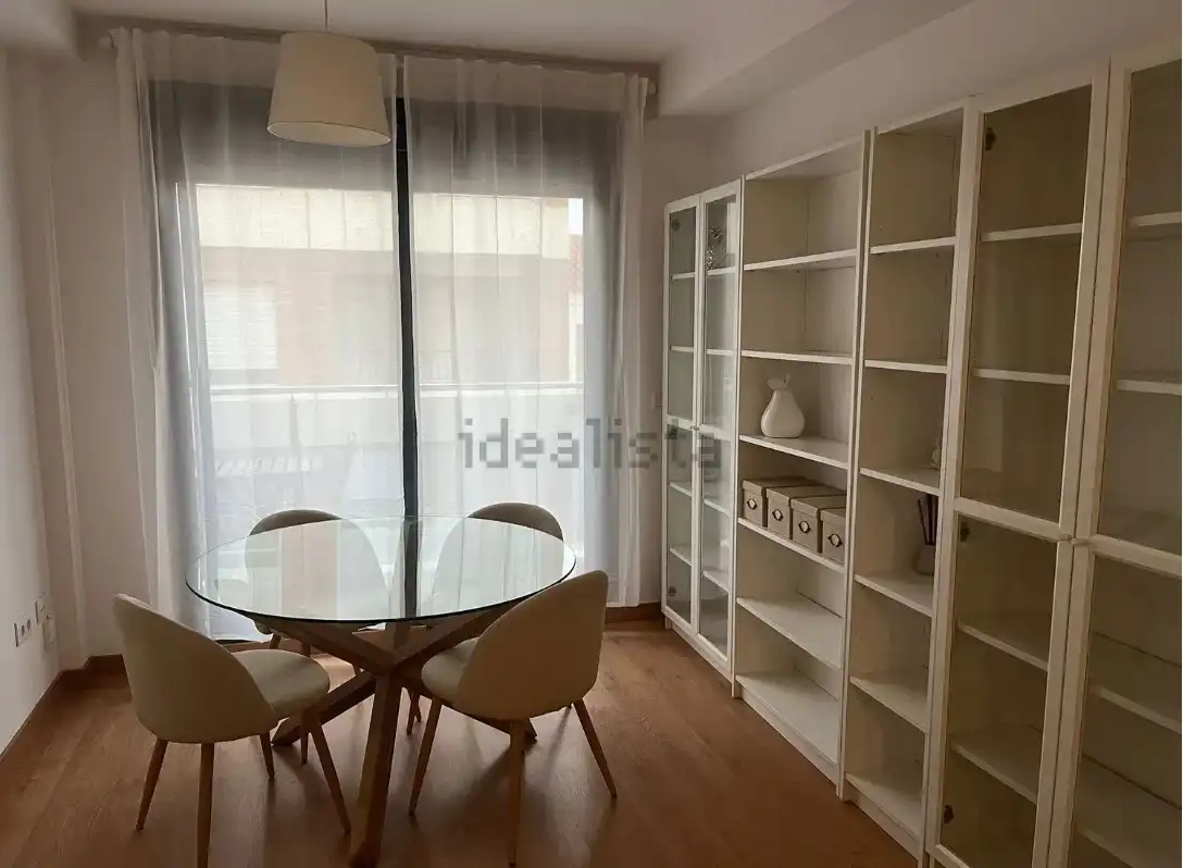 Habitación de Piso en venta en Burjassot con Aire acondicionado, Calefacción y Terraza