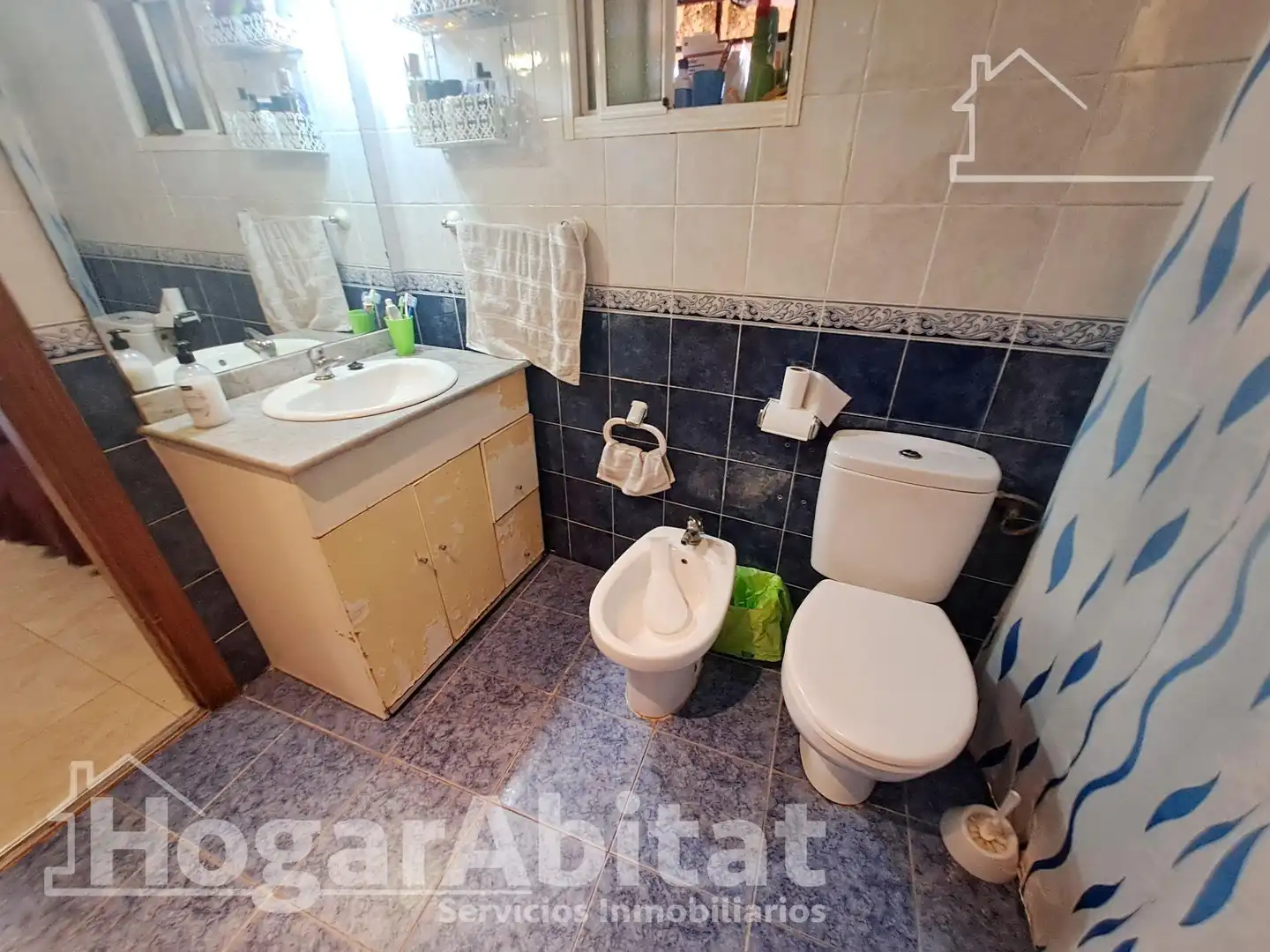 Bany de Casa o xalet en venda en L'Alcora amb Calefacció, Jardí privat i Terrassa