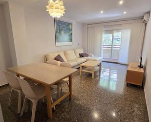 Sala d'estar de Pis de lloguer en  Valencia Capital amb Aire condicionat, Calefacció i Moblat