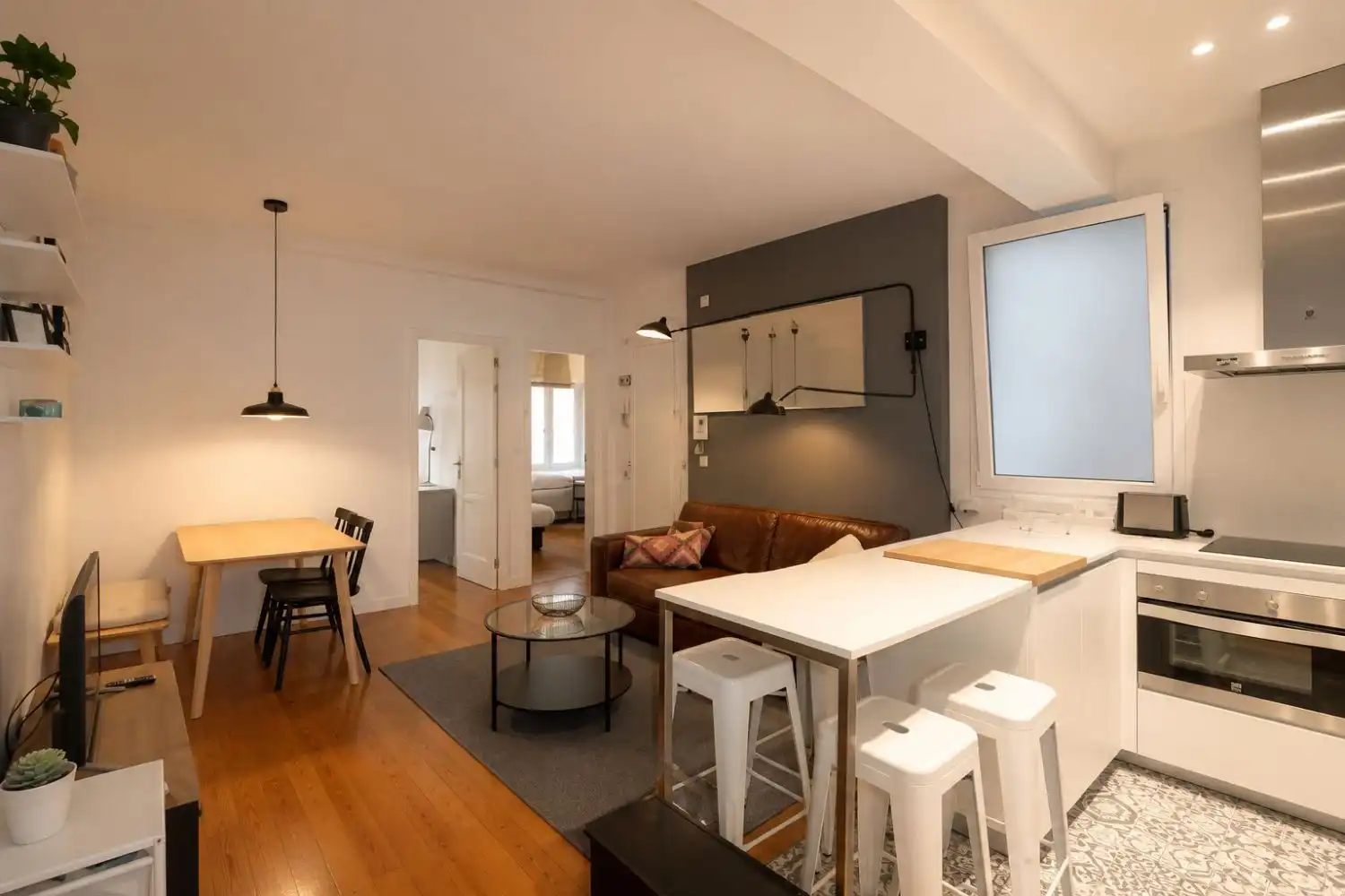 Sala de estar de Piso de alquiler en Vitoria - Gasteiz con Calefacción, Parquet y Amueblado