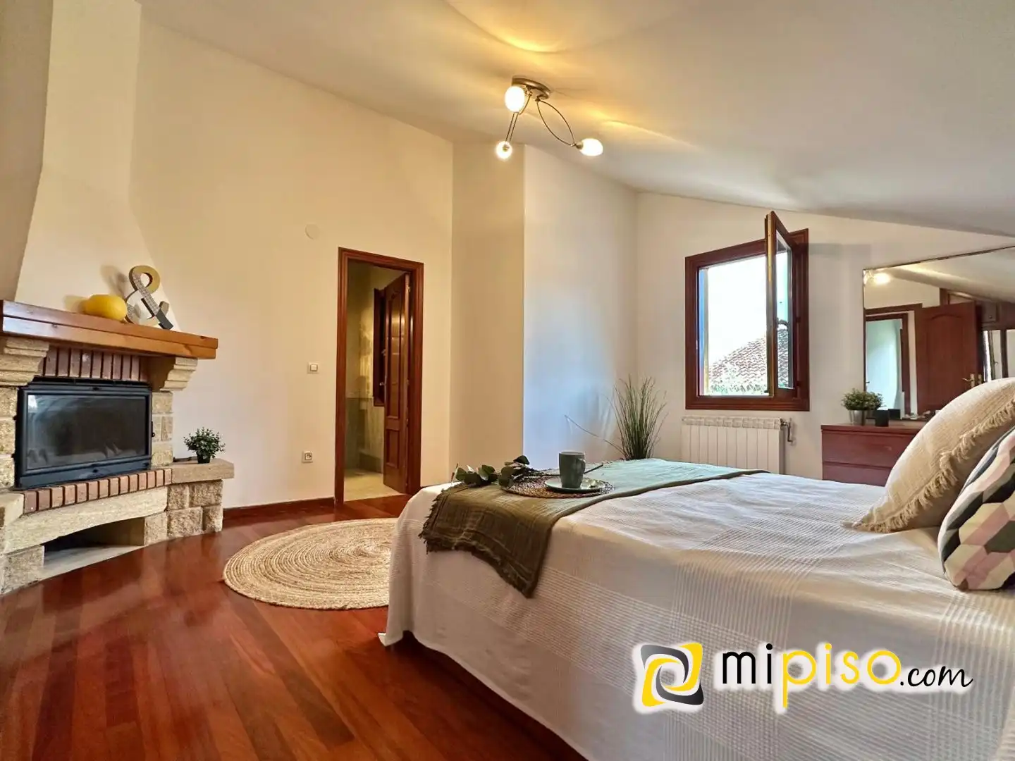 Habitación de Casa o chalet en venta en Voto con Calefacción