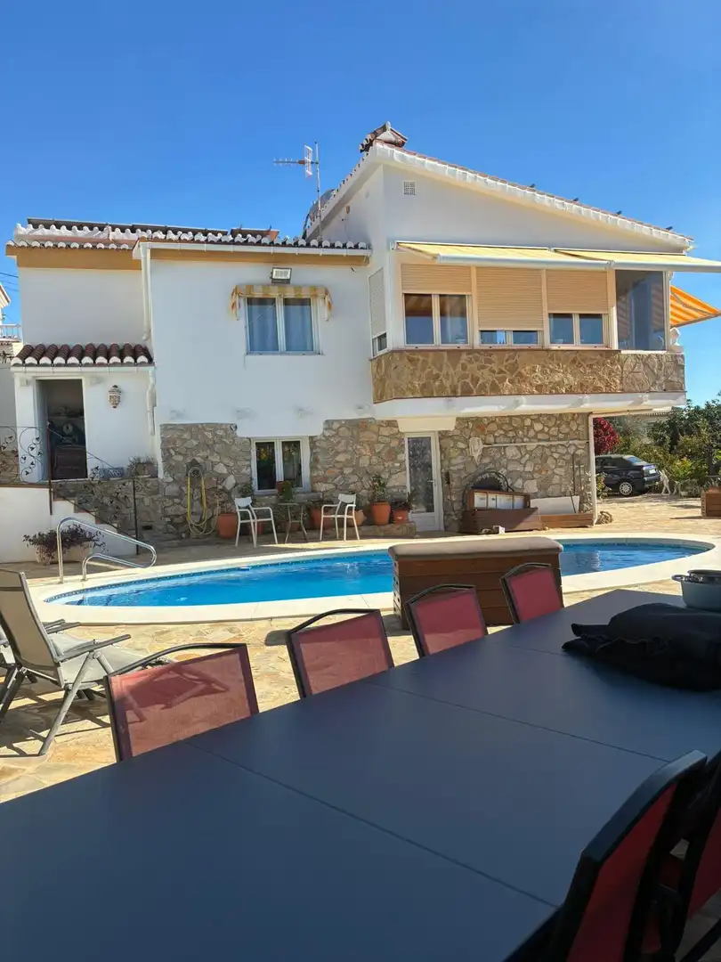 Terrace of Houses for sale in Almuñécar  with Air Conditioner, Heating and Private garden