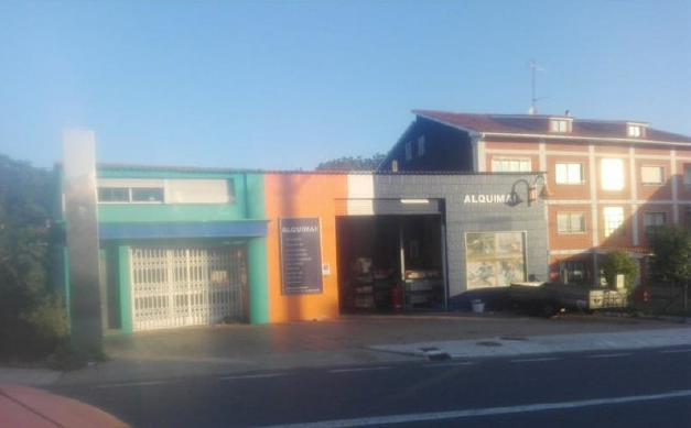 Nau industrial en venda en Marín